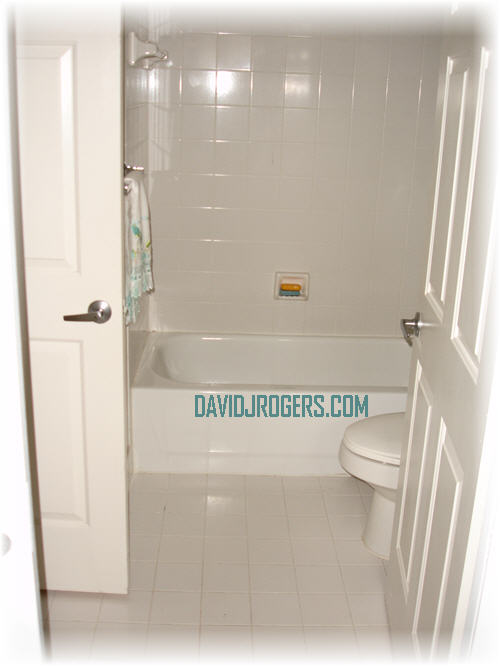 royal-grand-apartments-bathroom-1